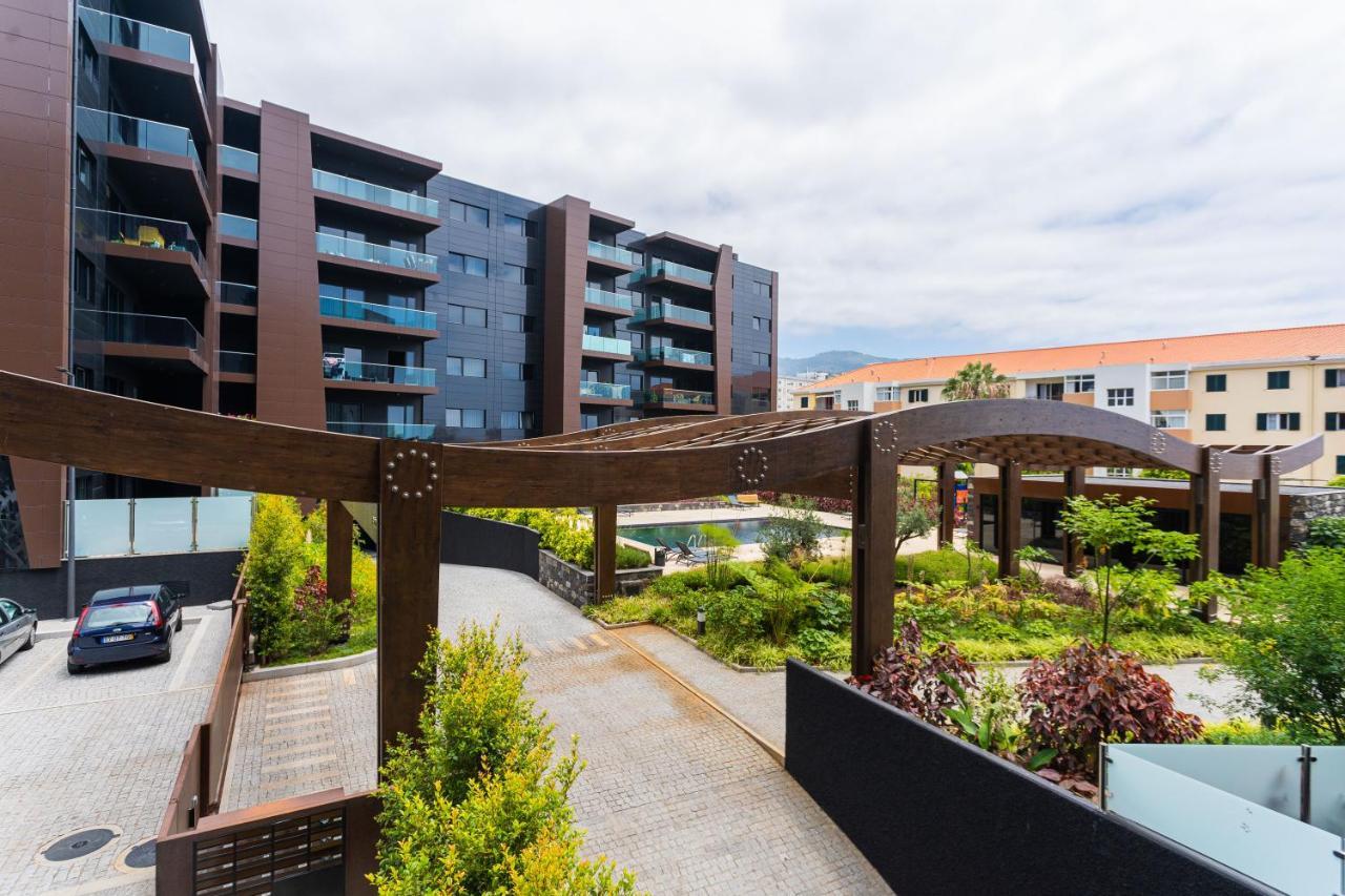 Flh Funchal Balcony Flat With Pool Appartement Buitenkant foto